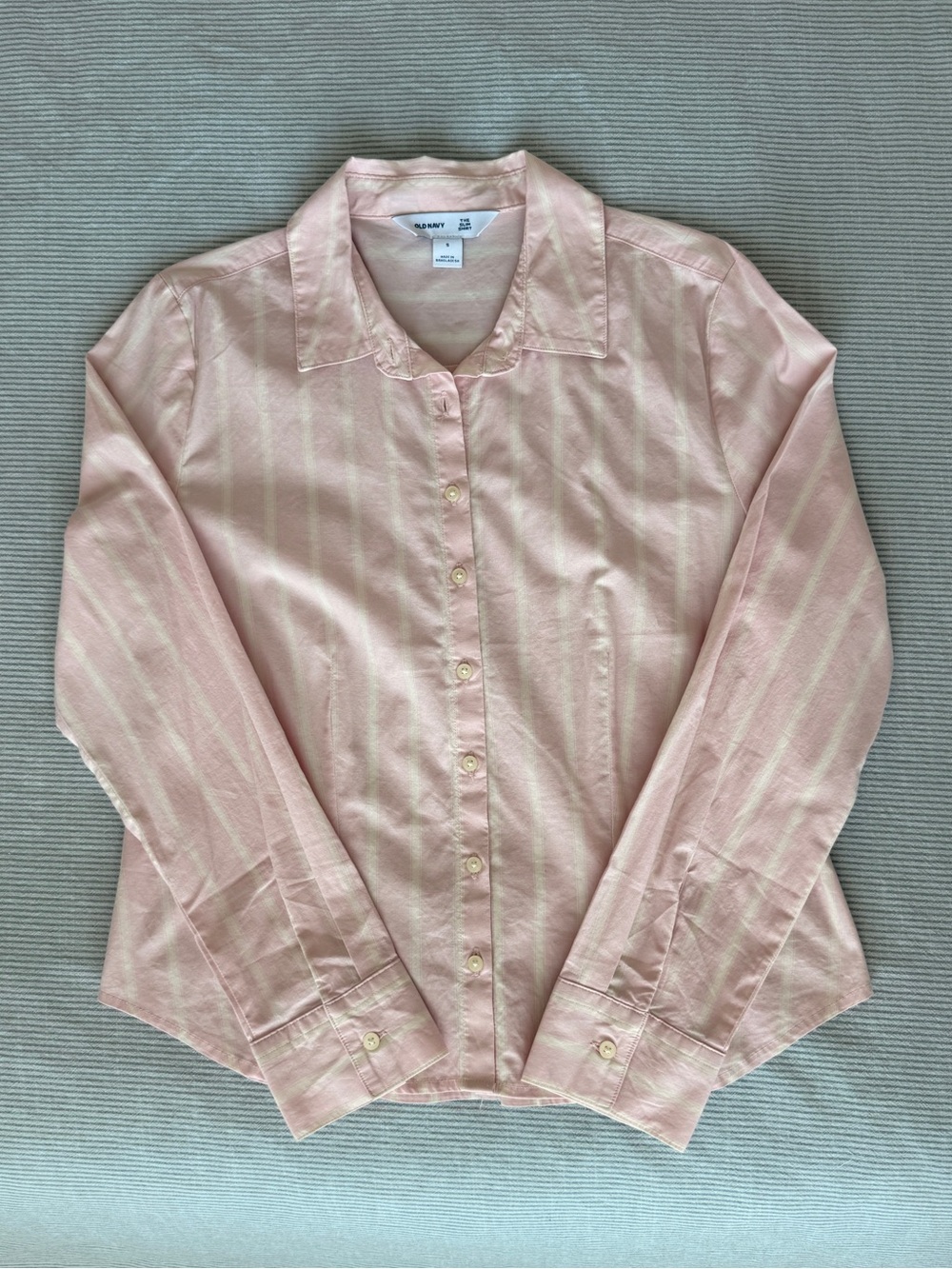 Old Navy light pink striped button-up, Size S
